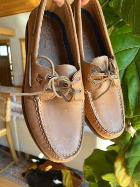 Sperry Men’s Tan Leather Moccasin Boat Shoes